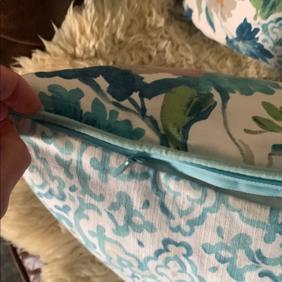 Floral Throw Pillows with Vibrant Colors set of 2 Envogue down filler reversible - Picture 5 of 11